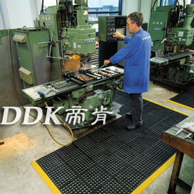 �(y��ng)�_(t��i)����