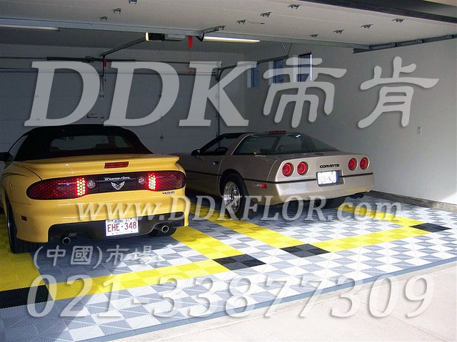 私人車庫(kù)地面鋪裝地板材料(10)_灰色加黃組合樣板圖片,帝肯(DDK)_8100_C618(私人車庫(kù)地面材料)效果圖 私人車庫(kù)地面鋪裝地板材料(10)_灰色加黃組合樣板圖片,帝肯(DDK)_8100_C618(私人車庫(kù)地面材料)效果圖,別墅私家車庫(kù)裝修,車庫(kù)pvc地板,車庫(kù)地坪,車庫(kù)地墊,車庫(kù)地板,車庫(kù)地膠,車庫(kù)塑料地毯,車庫(kù)塑膠地板,車庫(kù)防滑墊