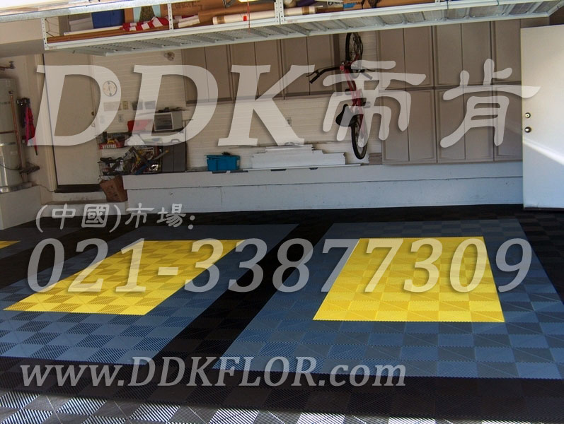 私人車庫(kù)地面鋪裝地板材料(25)_黑加灰加黃色組合樣板圖片,帝肯(DDK)_8100_C618(私人車庫(kù)地面材料)效果圖 私人車庫(kù)地面鋪裝地板材料(25)_黑加灰加黃色組合樣板圖片,帝肯(DDK)_8100_C618(私人車庫(kù)地面材料)效果圖,別墅私家車庫(kù)裝修,車庫(kù)pvc地板,車庫(kù)地坪,車庫(kù)地墊,車庫(kù)地板,車庫(kù)地膠,車庫(kù)塑料地毯,車庫(kù)塑膠地板,車庫(kù)防滑墊