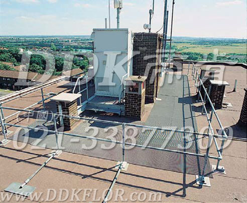 灰綠色_工業(yè)地面防水防滑毯（2）樣板圖片,帝肯(DDK)_1900_9979（工業(yè)地面鋪地材料）效果圖，工業(yè)地墊,工業(yè)地板膠,工業(yè)地板革,工業(yè)地毯,工業(yè)地膠,工業(yè)塑料地毯,工業(yè)塑膠地板,工業(yè)抗疲勞地墊,工業(yè)抗疲勞防滑墊,工業(yè)橡膠地板,工業(yè)用格柵地墊,工業(yè)耐油地墊,工業(yè)走道地墊,工業(yè)防滑地墊,工業(yè)防滑地毯,工業(yè)防滑墊,工廠地墊,工廠地板膠,工廠地毯,工廠地膠,工廠塑膠地板,工廠用橡膠地墊,工廠走道地墊,工廠用塑料地板,工廠車間地板革,工廠車間地膠,工廠防滑地墊,工廠防滑墊,帶孔防滑墊,多孔防滑地墊,多孔橡膠墊,耐油工業(yè)橡膠墊,車間地墊,車間防滑地墊,車間防滑墊,車間地面膠皮,車間地膠墊,車間地毯,車間塑料防滑墊,車間塑膠地板,抗疲勞地毯,抗疲勞墊,抗疲勞腳墊,疏水型抗疲勞地墊,經(jīng)濟(jì)型抗疲勞地墊,防疲勞墊,防疲勞地膠,防疲勞地毯,防疲勞地墊,防疲勞腳墊,廠房防滑地膠,廠房地板材料,廠房地膠,廠房地毯,z字型疏水墊,疏水防滑墊,漏水橡膠墊,漏水地膠,漏水防滑墊,耐油耐水地墊,茶水間防滑地墊,防水地毯,透水地墊,透水地板膠墊,隔水材料,疏水地毯,疏水地席