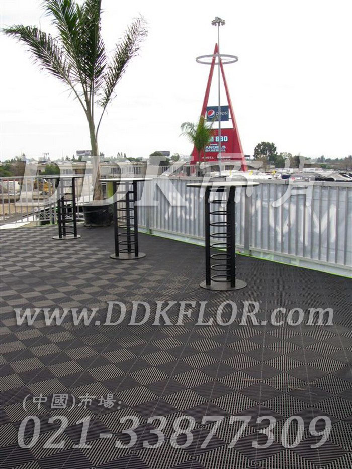 游樂(lè)園室外露臺(tái)地面裝修效果圖_深灰色涼臺(tái)地磚(2)樣板圖片,帝肯(DDK)_8100_T500(露天陽(yáng)臺(tái)地面材料)效果圖 游樂(lè)園室外露臺(tái)地面裝修效果圖_深灰色涼臺(tái)地磚(2)樣板圖片,帝肯(DDK)_8100_T500(露天陽(yáng)臺(tái)地面材料)效果圖,別墅陽(yáng)臺(tái)地板,別墅陽(yáng)臺(tái)裝修,室外陽(yáng)臺(tái)地板,室外陽(yáng)臺(tái)磚,室外露臺(tái)地磚,室外露臺(tái)裝修,舞臺(tái)地板,陽(yáng)臺(tái)地板磚,陽(yáng)臺(tái)地磚裝修,陽(yáng)臺(tái)戶外地板,陽(yáng)臺(tái)拼裝地板,陽(yáng)臺(tái)裝修,露臺(tái)地板,露臺(tái)地磚,露臺(tái)地面裝修,露臺(tái)拼接地板,露臺(tái)花園裝修,露臺(tái)防滑地板,露臺(tái)防滑地磚,頂樓露臺(tái)裝修,室外生態(tài)地板,室外環(huán)保地板,室外防腐地板