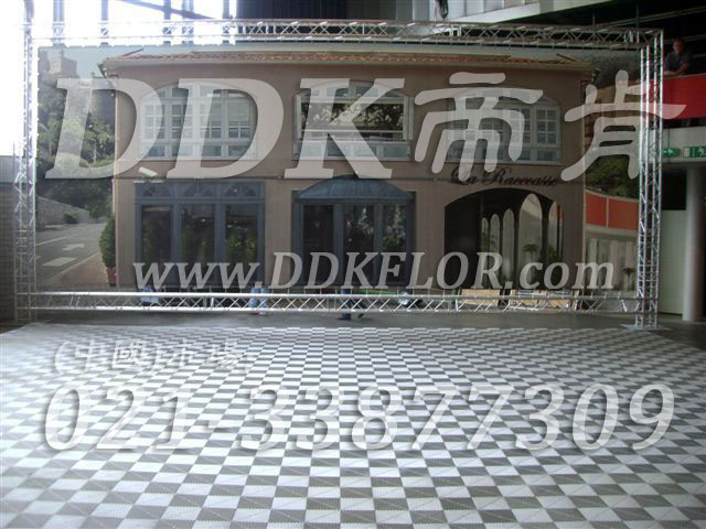 室外表演舞臺(tái)地面裝修效果圖_深灰色露臺(tái)防水地板(5)樣板圖片,帝肯(DDK)_8100_T500(露天陽(yáng)臺(tái)地面材料)效果圖, 室外表演舞臺(tái)地面裝修效果圖_深灰色露臺(tái)防水地板(5)樣板圖片,帝肯(DDK)_8100_T500(露天陽(yáng)臺(tái)地面材料)效果圖,別墅陽(yáng)臺(tái)地板,別墅陽(yáng)臺(tái)裝修,室外陽(yáng)臺(tái)地板,室外陽(yáng)臺(tái)磚,室外露臺(tái)地磚,室外露臺(tái)裝修,舞臺(tái)地板,陽(yáng)臺(tái)地板磚,陽(yáng)臺(tái)地磚裝修,陽(yáng)臺(tái)戶外地板,陽(yáng)臺(tái)拼裝地板,陽(yáng)臺(tái)裝修,露臺(tái)地板,露臺(tái)地磚,露臺(tái)地面裝修,露臺(tái)拼接地板,露臺(tái)花園裝修,露臺(tái)防滑地板,露臺(tái)防滑地磚,頂樓露臺(tái)裝修,室外生態(tài)地板,室外環(huán)保地板,室外防腐地板