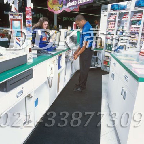 �����_�Ե����ƣ�ڷ�����̺����_��ɫ_�oζ�h(hu��n)�����z���|(zh��)_��3��