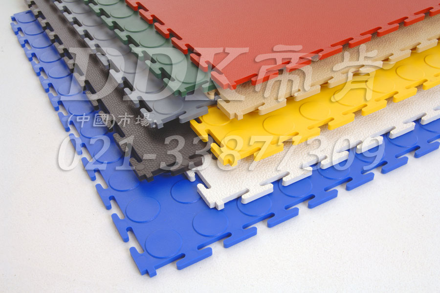 【化驗(yàn)室理化操作間地面材料】話題 #理化操作間的地面選材之討論#