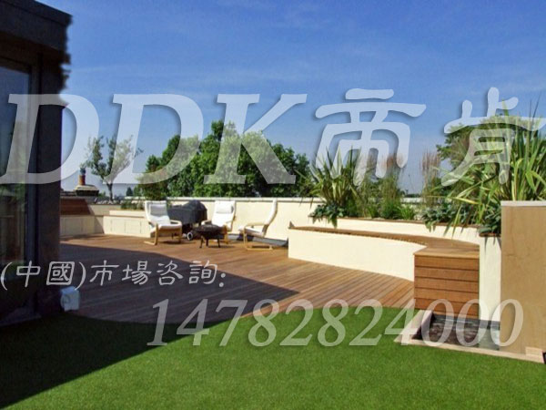 【休閑露臺(tái)鋪什么材料合適】休閑綠色草坪鋪裝露臺(tái)樣板圖片,帝肯(DDK)_6200（Green|歌林）效果圖，露臺(tái)花園裝修,露臺(tái)草坪