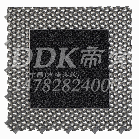 �T(m��n)��ƴ�b�_̤��̺,