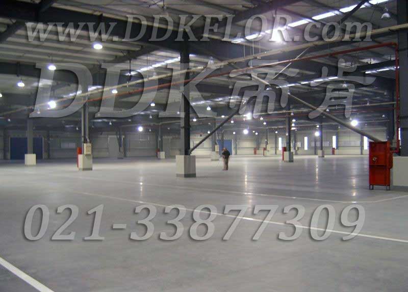 抽絲剝繭剖析金剛砂耐磨地坪的優(yōu)點和缺點。